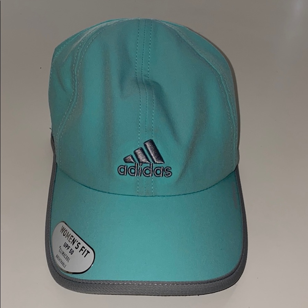 NWT adidas Womens Fit Aqua Relaxed Hat